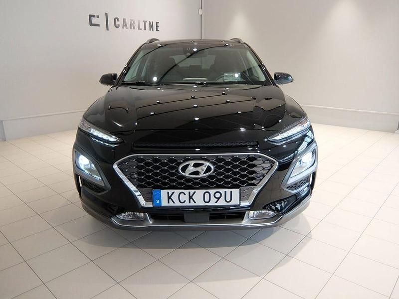 Begagnad Hyundai Kona Premium 141 HK (103 kW) 2019 Svart (phantom black metallic) SUV