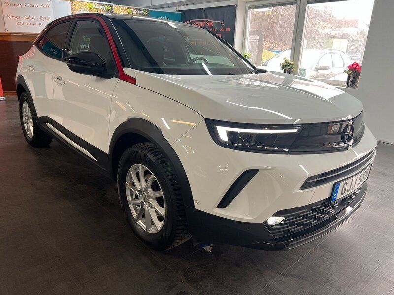Vit Begagnad 2021 Opel Mokka GS Line SUV | 214 900 kr (Lite dyr) - Bild 1/4