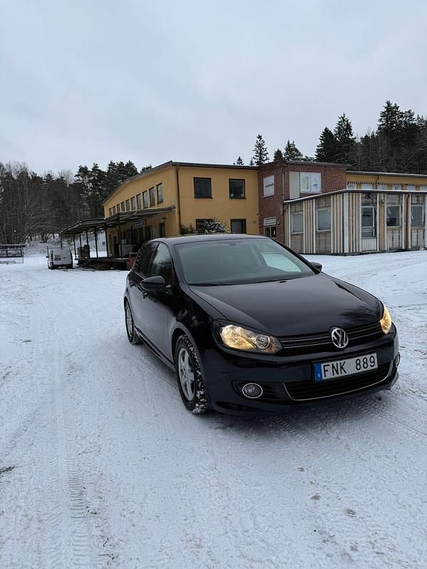 Begagnad VW Golf VII 105 HK (77 kW) 2012
