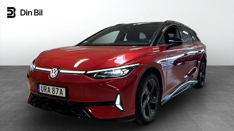 Röd Begagnad 2024 VW ID.7 GTX Sedan | 654 800 kr (Marknadspris) - Bild 1/4