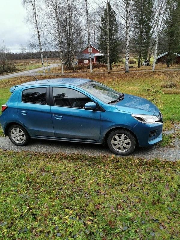 Begagnad 2023 Mitsubishi Space Star Halvkombi | 120 000 kr (Superpris) - Bild 1/1