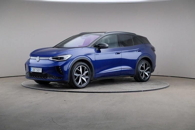 Mörkblå Begagnad 2025 VW ID.4 GTX SUV | 569 000 kr - Bild 1/4