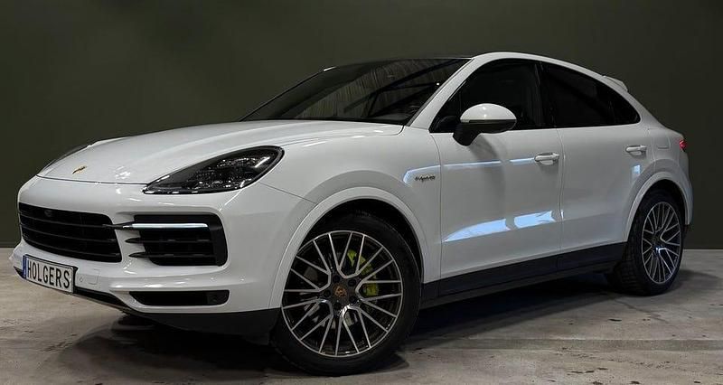 Begagnad Porsche Cayenne 462 HK (339 kW) 2021 Vit SUV