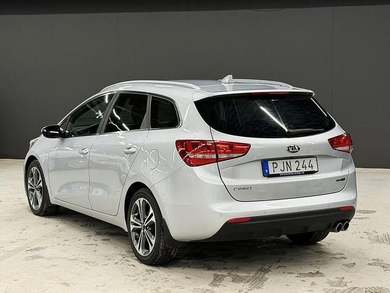 Begagnad Kia Ceed Sportswagon GT-Line 136 HK (100 kW) 2017 Grå Kombi