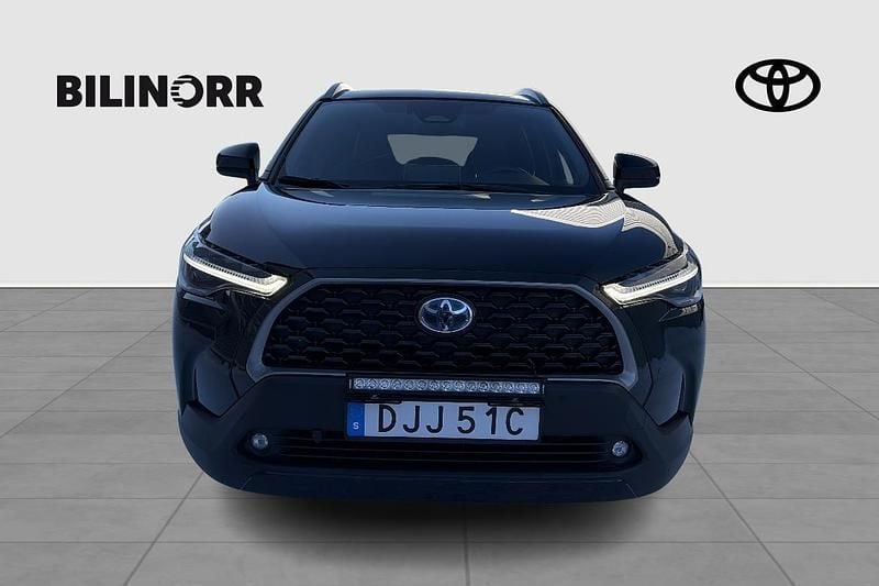 Begagnad Toyota Corolla Cross Executive 200 HK (147 kW) 2022 Svart SUV