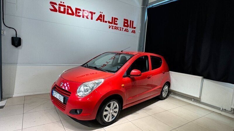 Röd Begagnad 2009 Suzuki Alto Halvkombi | 29 900 kr (Marknadspris) - Bild 1/4