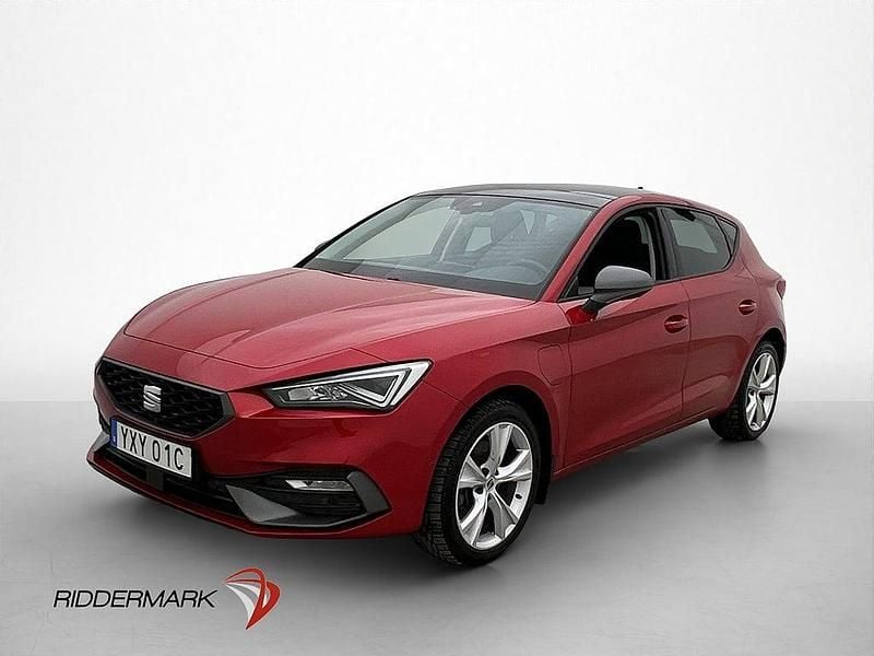 Begagnad Seat Leon FR 150 HK (110 kW) 2020 Röd Halvkombi