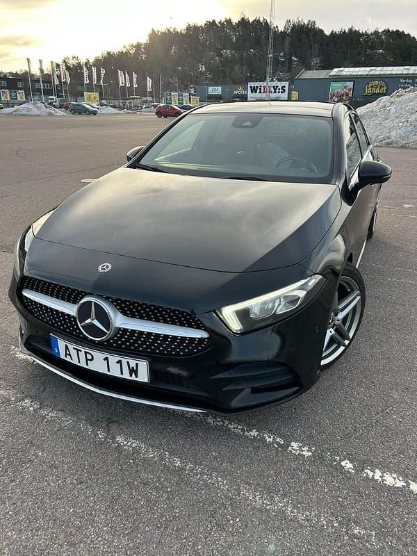 Begagnad 2020 Mercedes A200 | 195 000 kr (Bra pris) - Bild 1/4