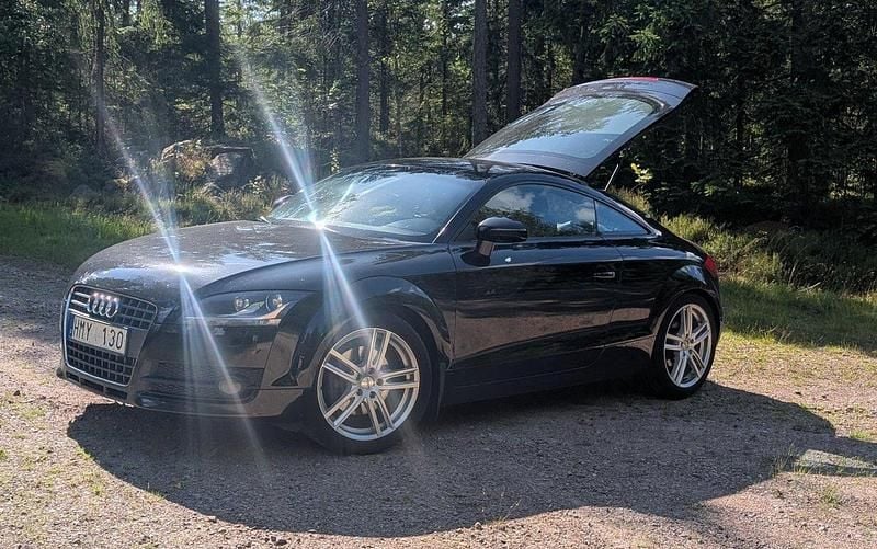 Svart Begagnad 2009 Audi TT Sportkupé | 120 000 kr (Marknadspris) - Bild 1/1