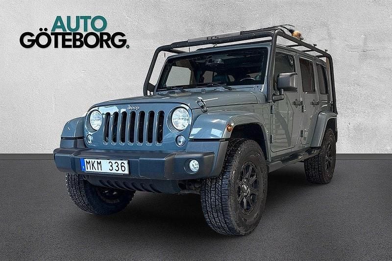 Grå Begagnad 2013 Jeep Wrangler Unlimited SUV | 299 900 kr (Bra pris) - Bild 1/3