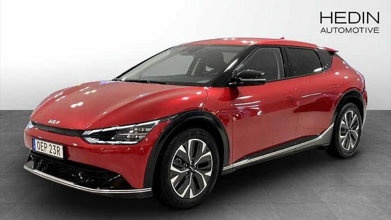 Röd (red) Begagnad 2024 Kia EV6 SUV | 539 900 kr (Dyr) - Bild 1/4