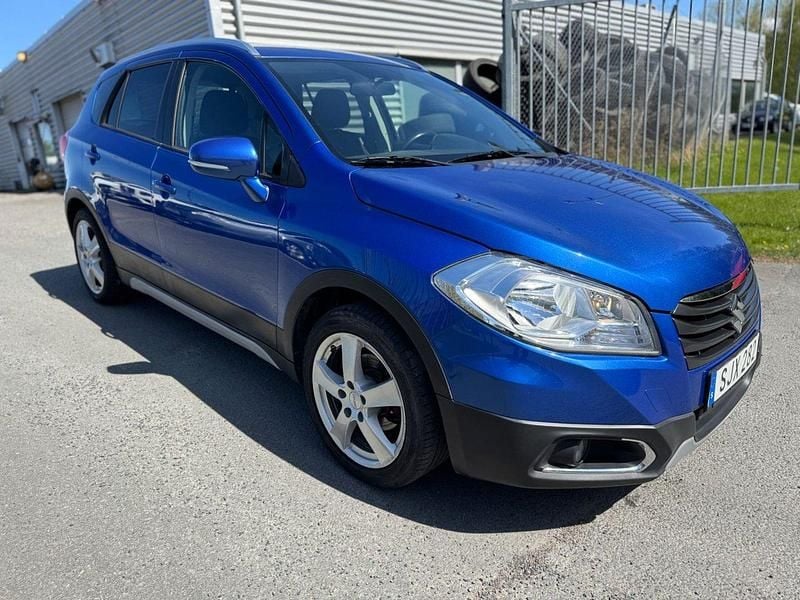 Blå Begagnad 2015 Suzuki SX4 S-Cross SUV | 84 900 kr (Bra pris) - Bild 1/4