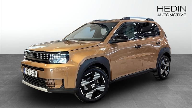 Ny Fiat Grande Panda La Prima 101 HK (74 kW) 2025 Brun Halvkombi