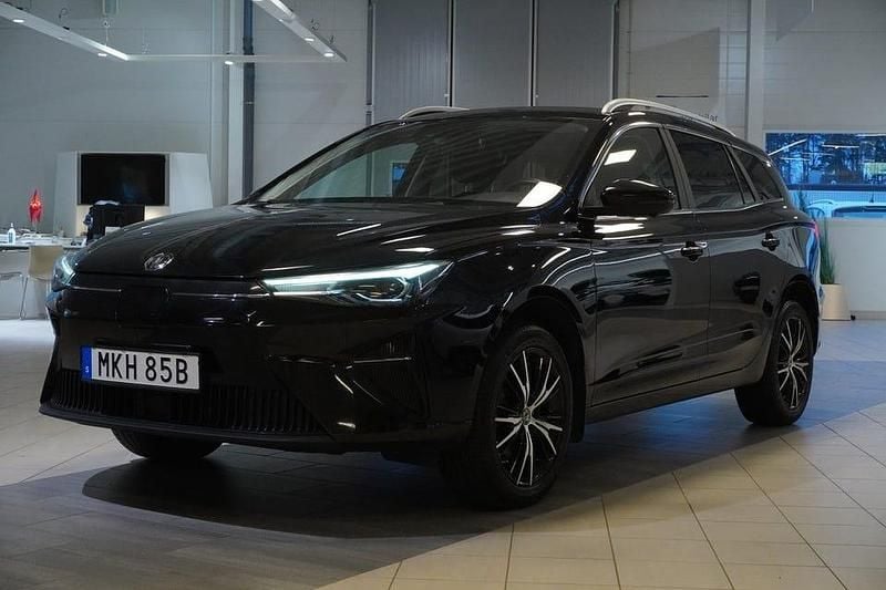 Svart Begagnad 2022 MG MG5 EV Kombi | 194 900 kr (Marknadspris) - Bild 1/4