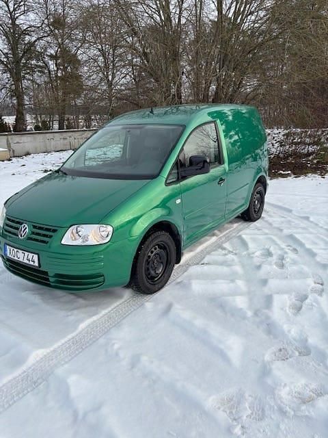 Electric green pearl Begagnad 2006 VW Caddy Minibuss | 53 900 kr - Bild 1/4