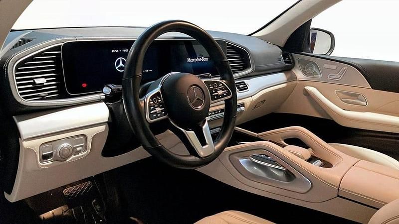 Begagnad Mercedes GLE350 AMG 194 HK (142 kW) 2023 Svart Sedan