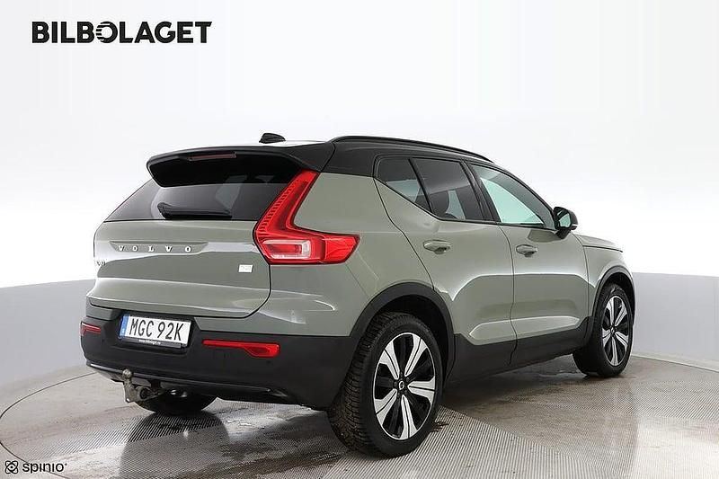 Begagnad Volvo XC40 Ultimate 154 kW (210 HK) 2022 Grön SUV