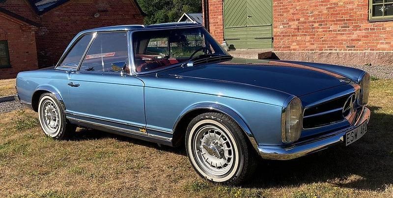 Begagnad Mercedes 250 1967 Cab