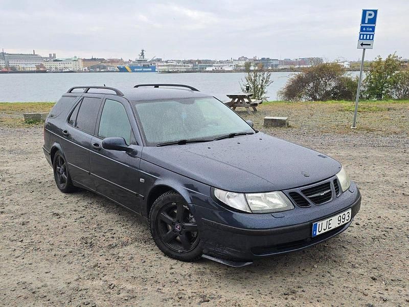 Blå Begagnad 2004 Saab 9-5 Kombi | 18 000 kr (Marknadspris) - Bild 1/4
