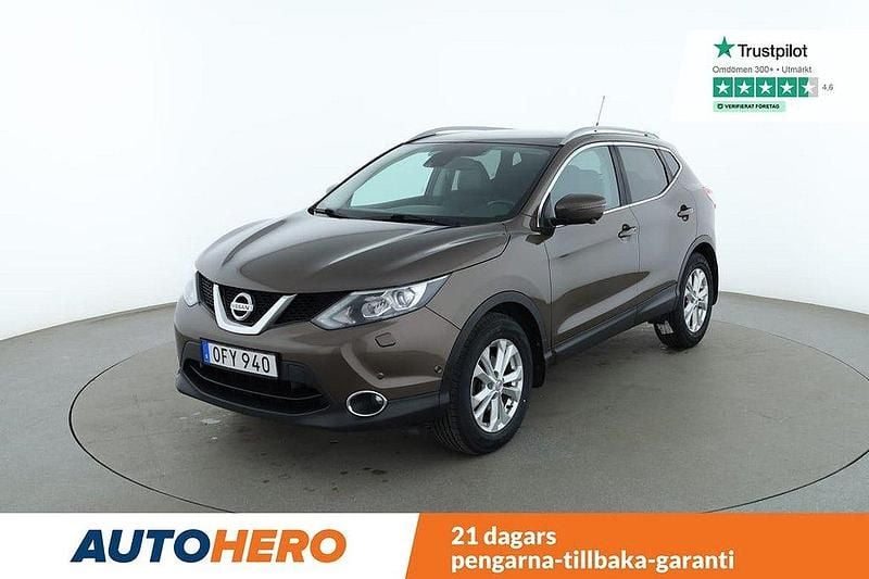 Brun Begagnad 2016 Nissan Qashqai 360º SUV | 123 000 kr (Bra pris) - Bild 1/4