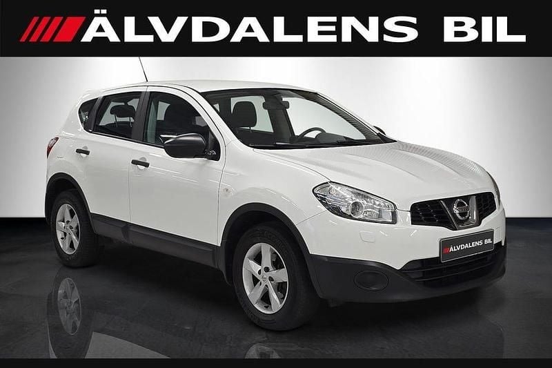 Vit Begagnad 2012 Nissan Qashqai SUV | 69 900 kr (Bra pris) - Bild 1/4
