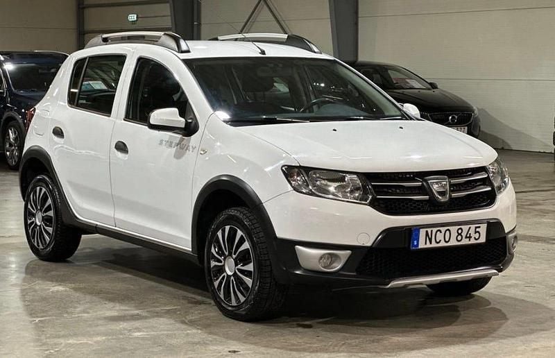 Begagnad Dacia Sandero Stepway 90 HK (66 kW) 2016