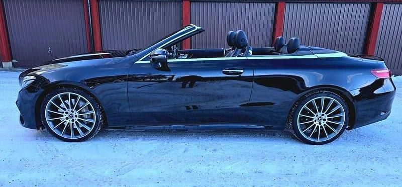 Begagnad Mercedes E300 AMG line 245 HK (180 kW) 2017 Svart Cab