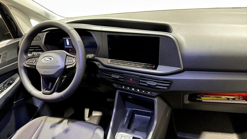 Ny Ford Transit 2025 Svart Pickup