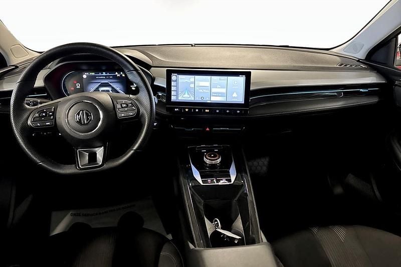 Begagnad MG MG5 EV Comfort 132 kW (180 HK) 2022 Svart Kombi
