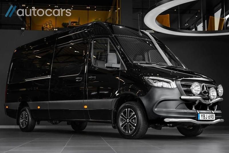 Begagnad Mercedes Sprinter 190 HK (139 kW) 2023 Svart Van