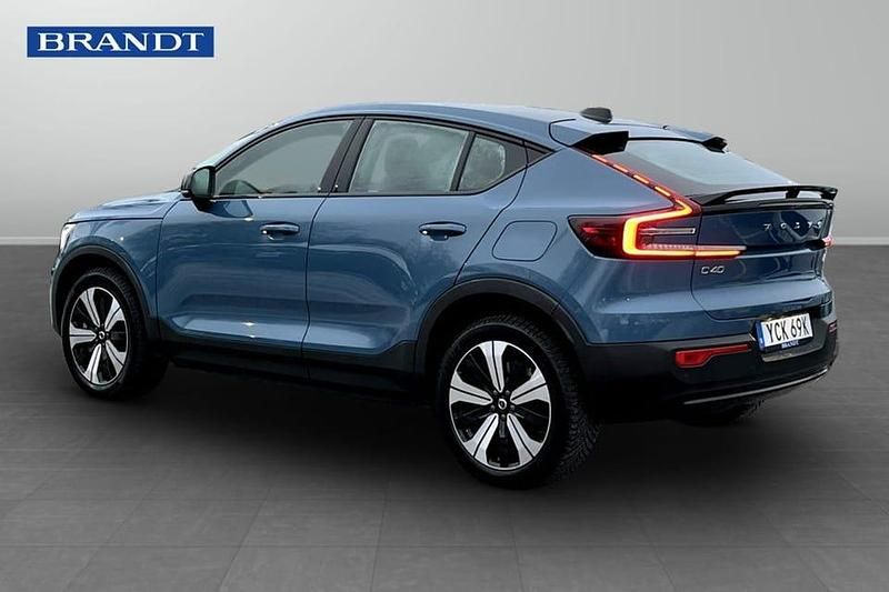 Begagnad Volvo C40 Core 172 kW (234 HK) 2023 Blå SUV