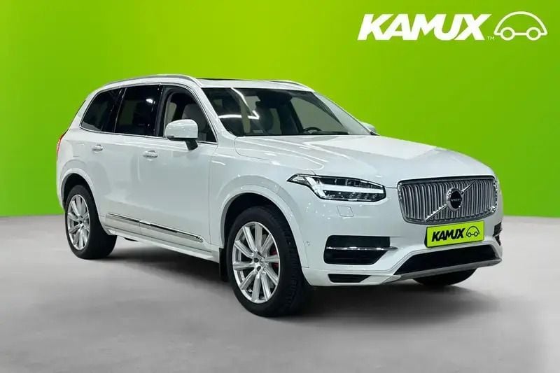 Vit Begagnad 2017 Volvo XC90 SUV | 434 800 kr (Marknadspris) - Bild 1/3