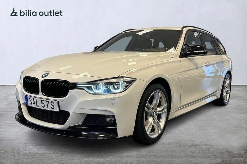 Vit Begagnad 2019 BMW 320 M Sport Kombi | 234 900 kr (Bra pris) - Bild 1/3