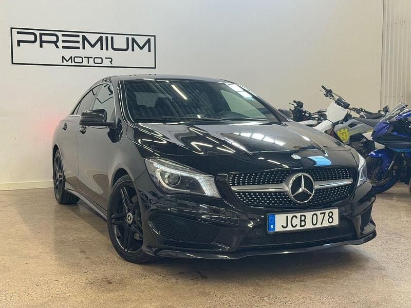 Svart Begagnad 2013 Mercedes CLA250 AMG Sedan | 149 900 kr (Marknadspris) - Bild 1/4