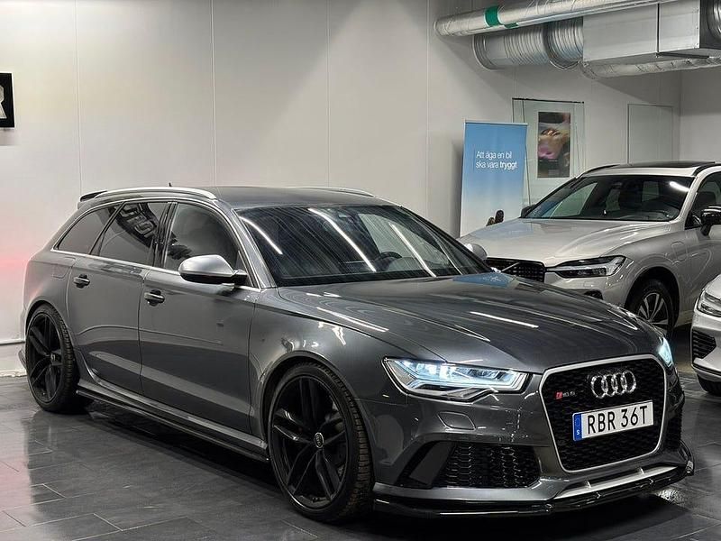 Begagnad Audi RS6 560 HK (411 kW) 2013 Mörkgrå Kombi