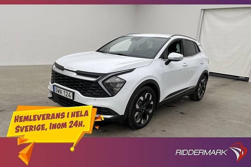 Vit Begagnad 2023 Kia Sportage Advance SUV | 299 800 kr (Superpris) - Bild 1/3
