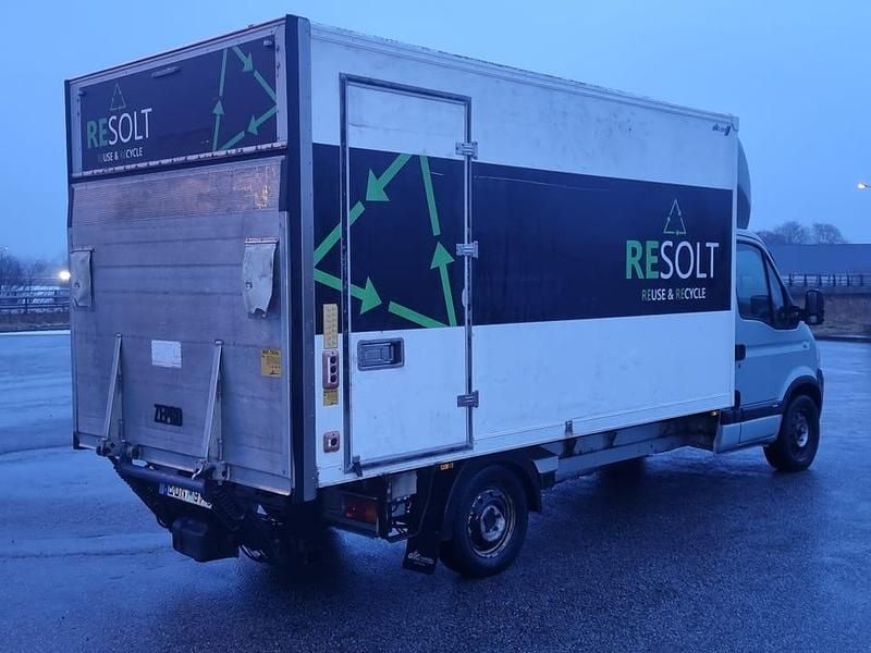 Begagnad Opel Movano 146 HK (107 kW) 2007