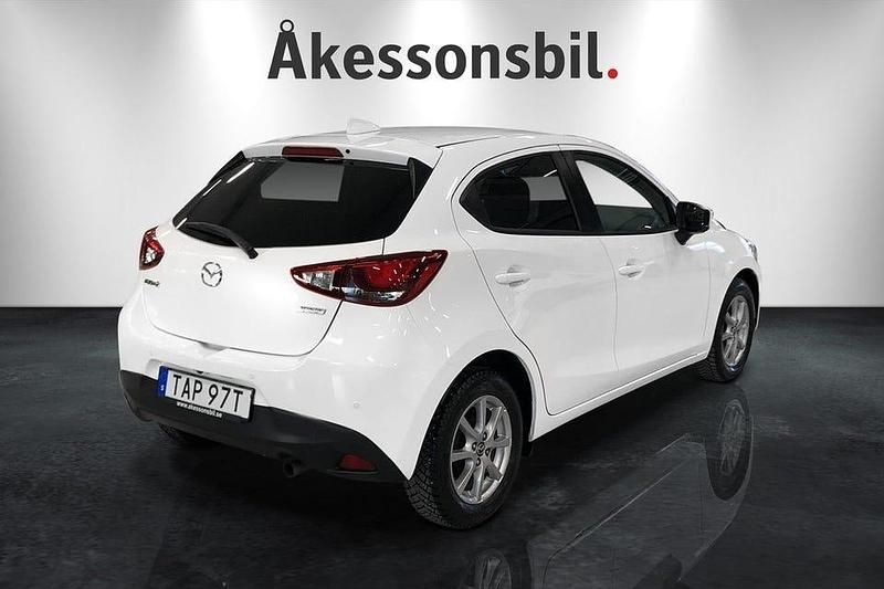 Begagnad Mazda 2 Vision 90 HK (66 kW) 2019 Vit Halvkombi