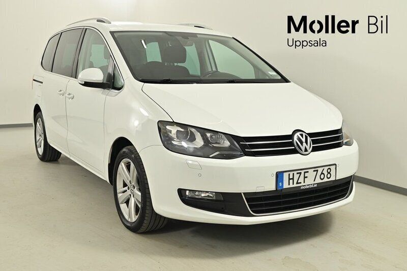 Vit Begagnad 2016 VW Sharan Minibuss | 244 900 kr (Marknadspris) - Bild 1/4