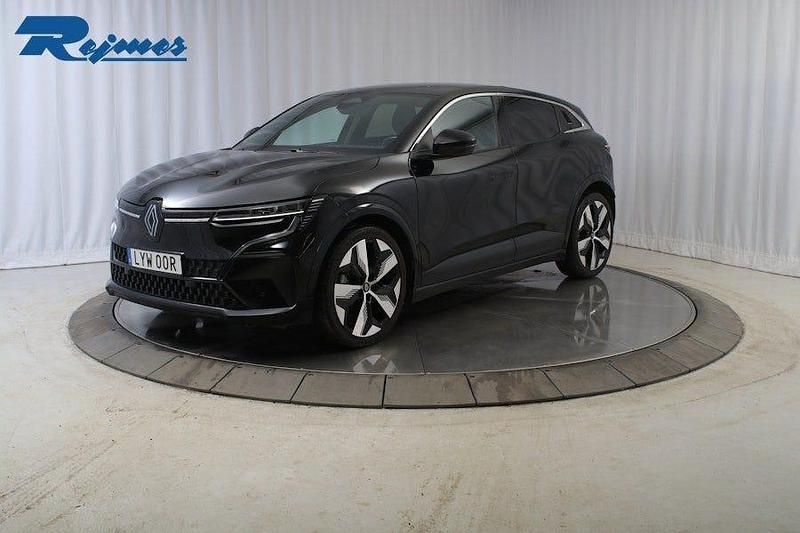 Svart stjärna met gne Begagnad 2023 Renault Mégane IV Techno | 229 000 kr (Marknadspris) - Bild 1/4
