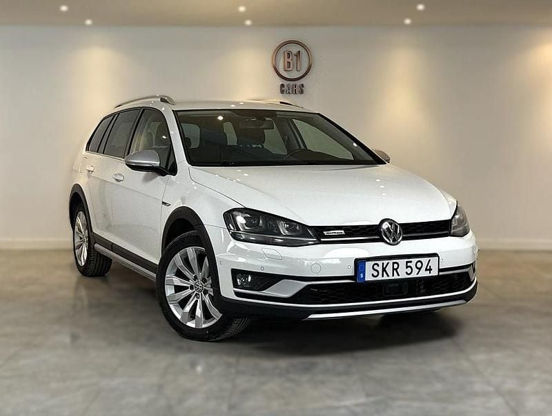 Begagnad VW Golf Alltrack 184 HK (135 kW) 2016 Vit Kombi
