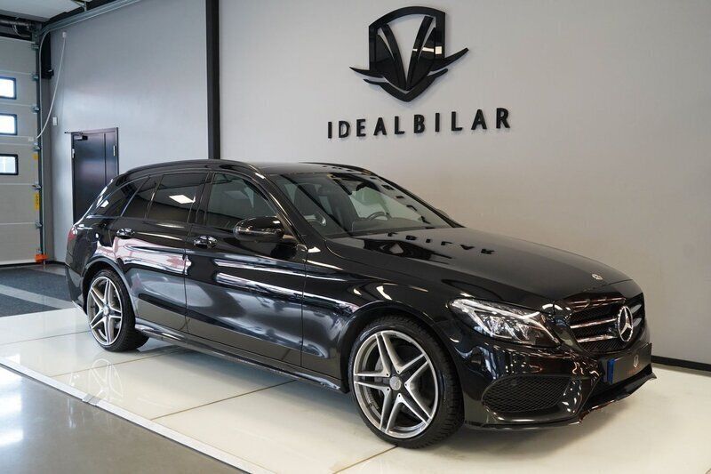 Begagnad 2018 Mercedes C250 AMG line Kombi | 299 900 kr (Lite dyr) - Bild 1/4