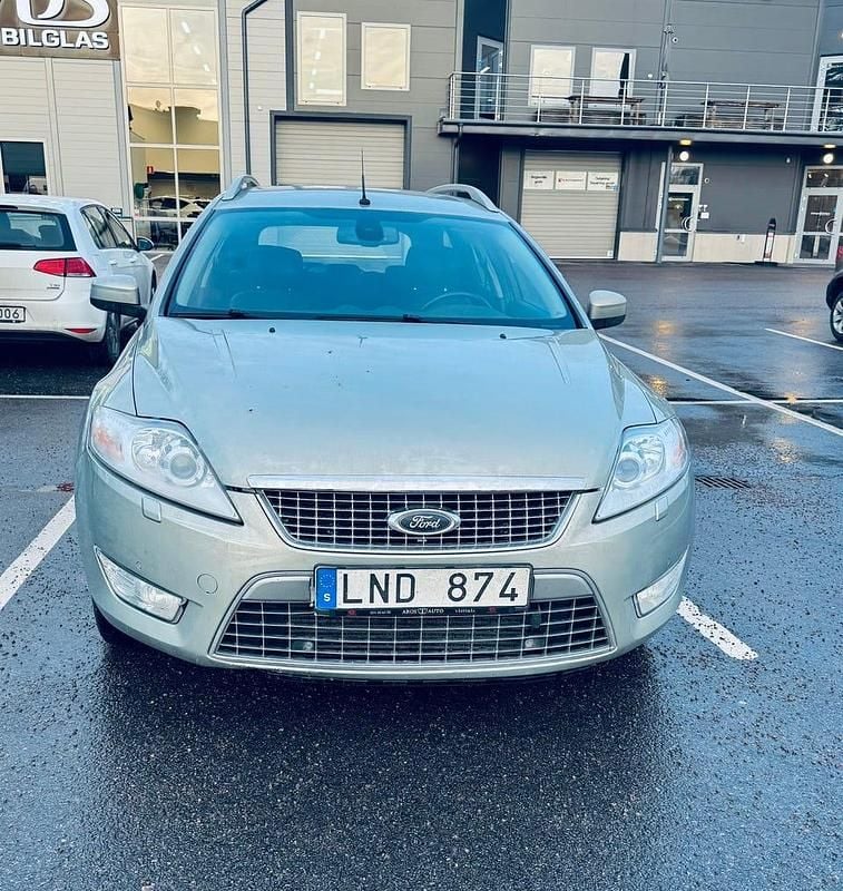 Begagnad 2010 Ford Mondeo Kombi | 25 000 kr (Bra pris) - Bild 1/4