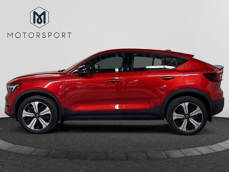 Begagnad Volvo C40 Plus 169 kW (231 HK) 2022 Röd SUV