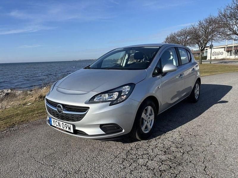 Begagnad Opel Corsa 90 HK (66 kW) 2019 Silver Halvkombi
