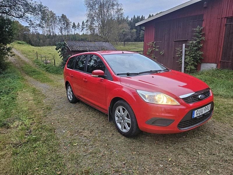 Röd Begagnad 2008 Ford Focus Titanium Kombi | 20 000 kr (Bra pris) - Bild 1/4