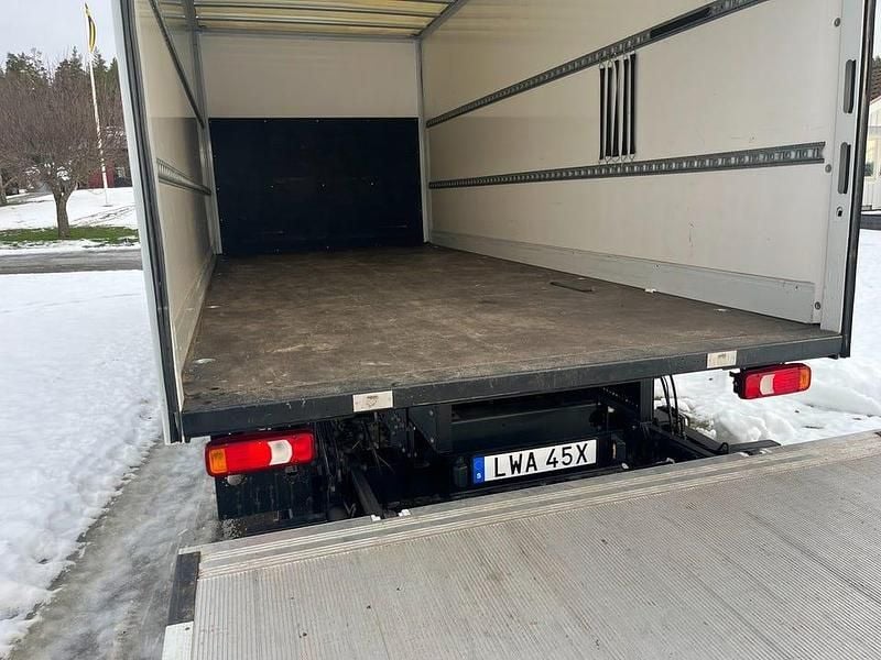 Begagnad Iveco Daily 209 HK (153 kW) 2024 Vit Van