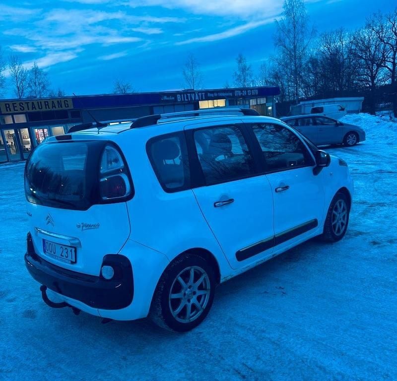 Begagnad Citroën C3 Picasso 92 HK (67 kW) 2011 Minibuss