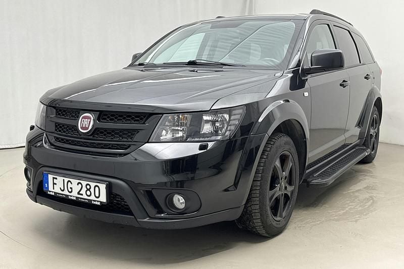 Svart Begagnad 2014 Fiat Freemont Black Code SUV | 110 000 kr (Bra pris) - Bild 1/4