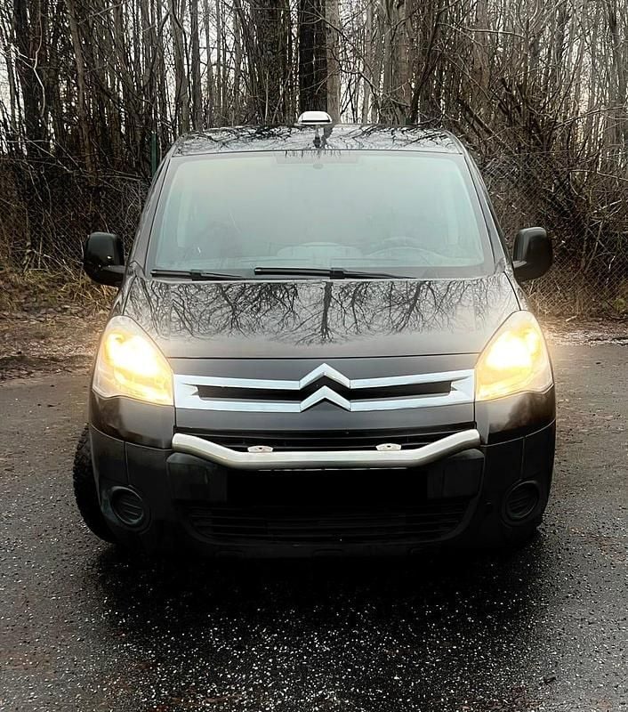 Begagnad 2011 Citroën Berlingo Minibuss | 18 000 kr (Superpris) - Bild 1/4